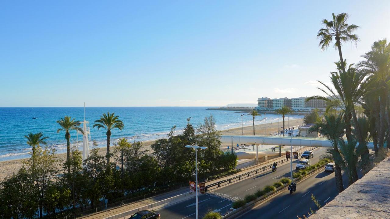 Stylish & Spacious Family Apartment Near Beach & Vibrant Historic Market Alicante Eksteriør billede